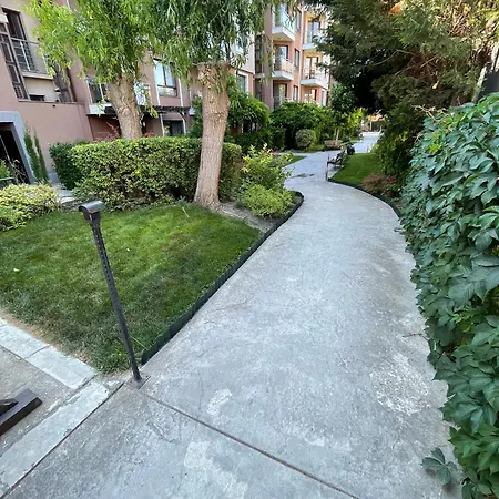 Apartment Beachside Garden Escape Varna